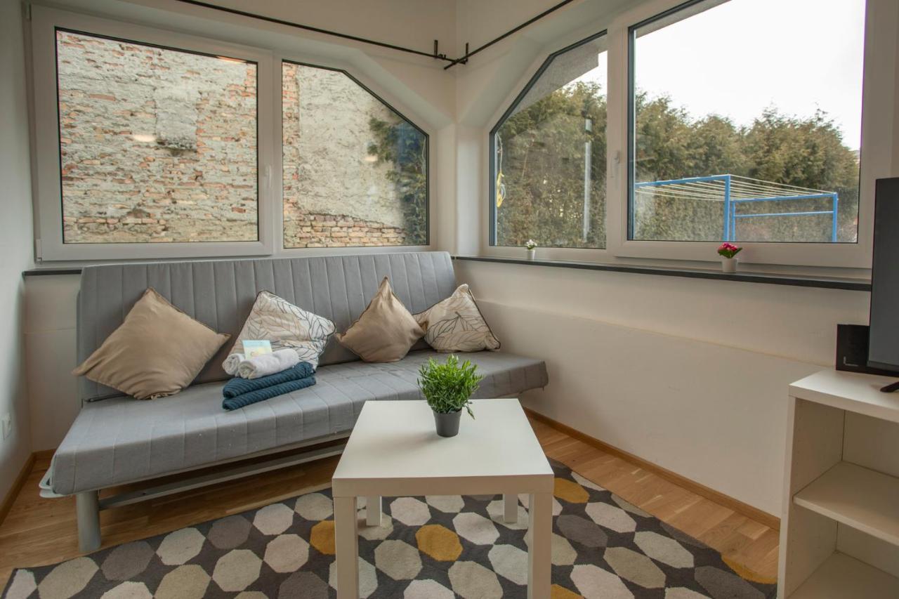 Lovely City Center Apartment In Innsbruck Exteriör bild