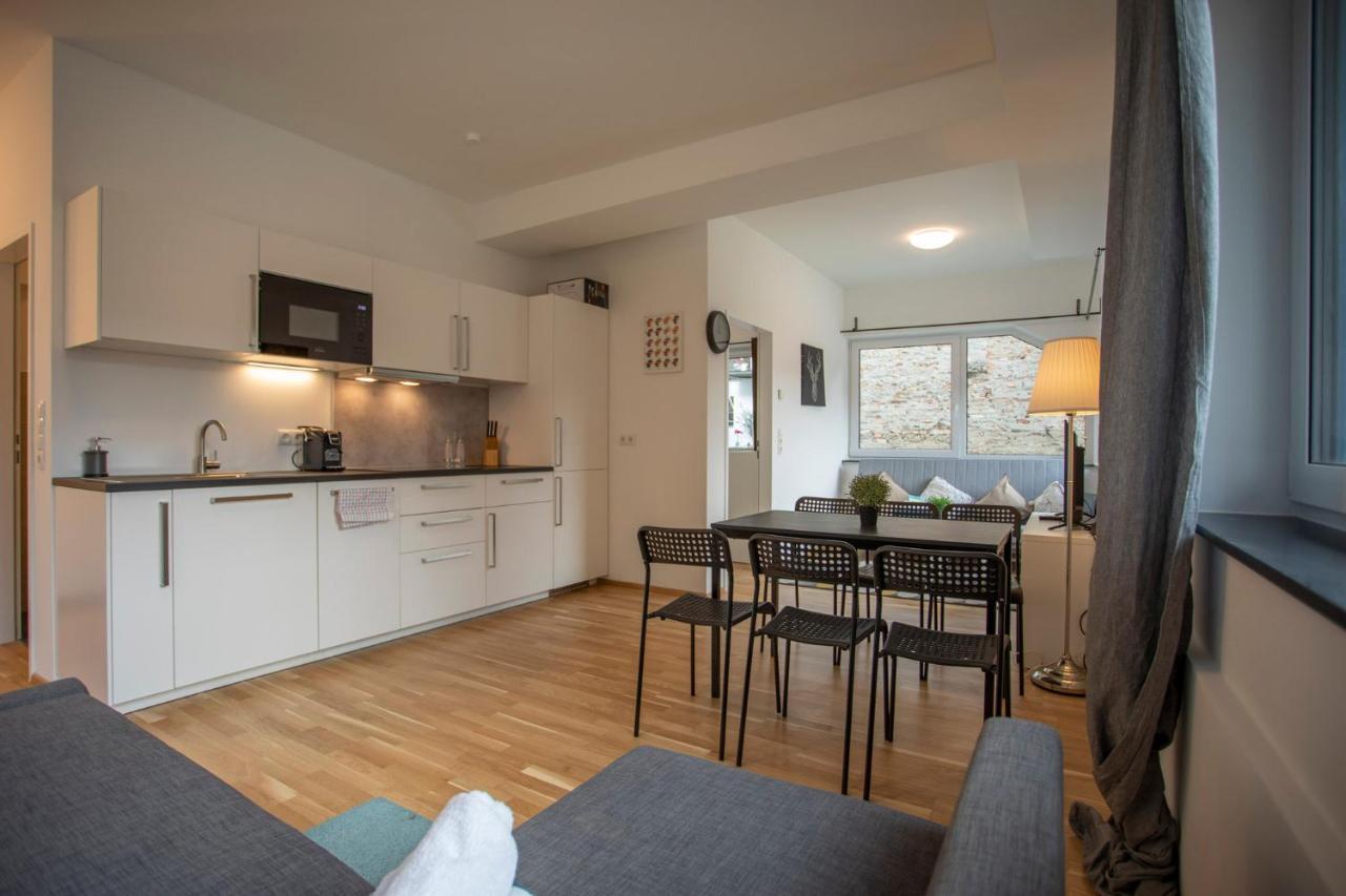 Lovely City Center Apartment In Innsbruck Exteriör bild