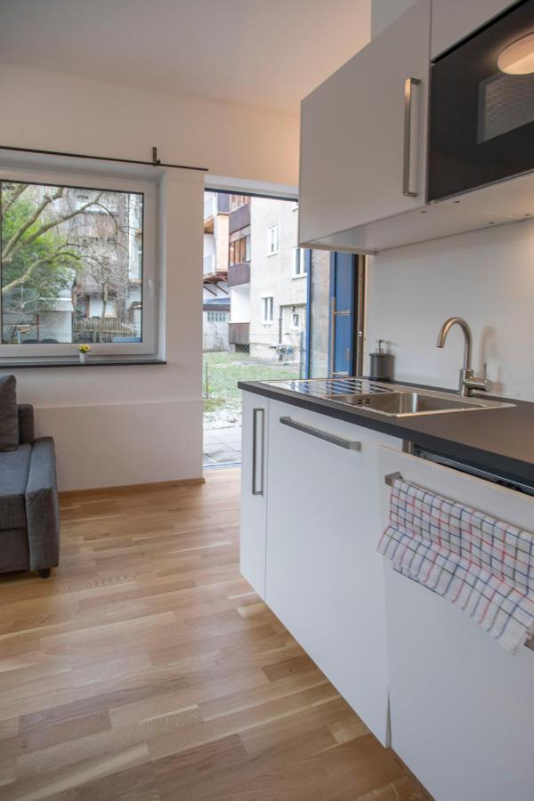 Lovely City Center Apartment In Innsbruck Exteriör bild